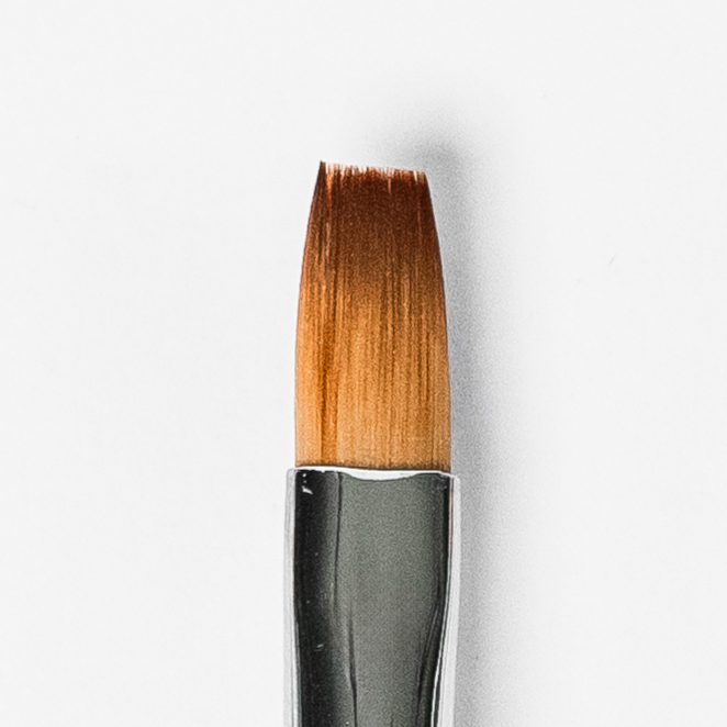 aurora size 6 square gel brush for more precision gel application