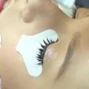 Belmacil eye shield paper on a client