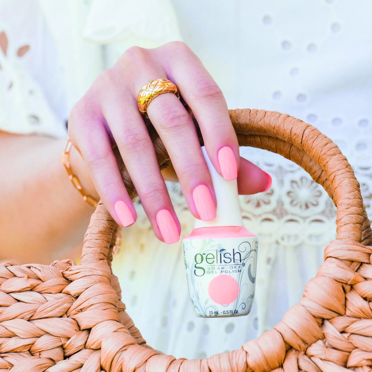 hand with Gelish All About The Pout on the nails