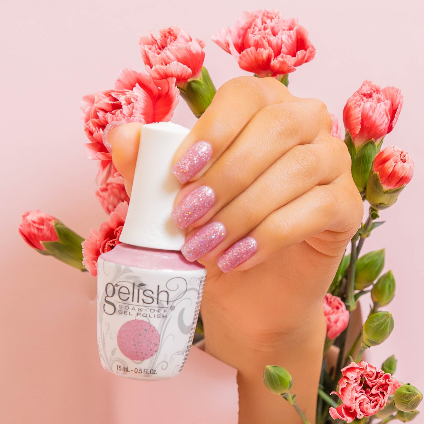 hand with Gelish June Bride on the nails